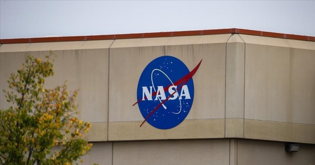 NASA astronotları akıllı telefon kullanabilecek