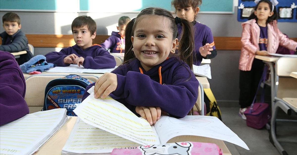Okullarda ilk ders zili bugün çalıyor