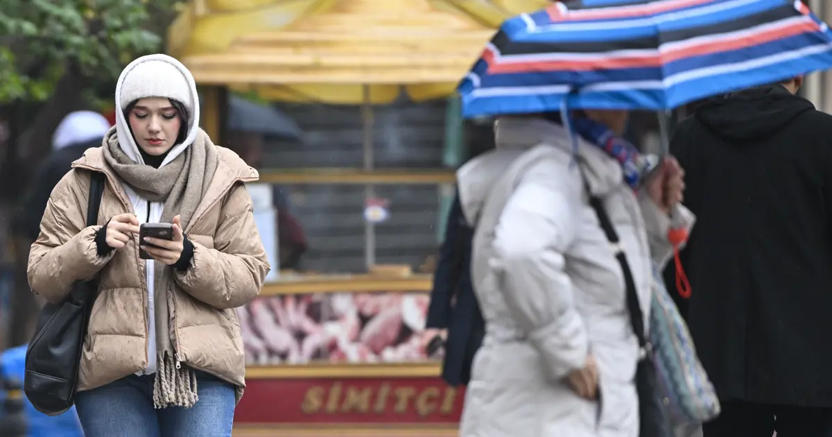 Önce kış sonra yalancı bahar! İstanbul’a kar değil yağmur yağacak sonra sıcaklık hızla artacak