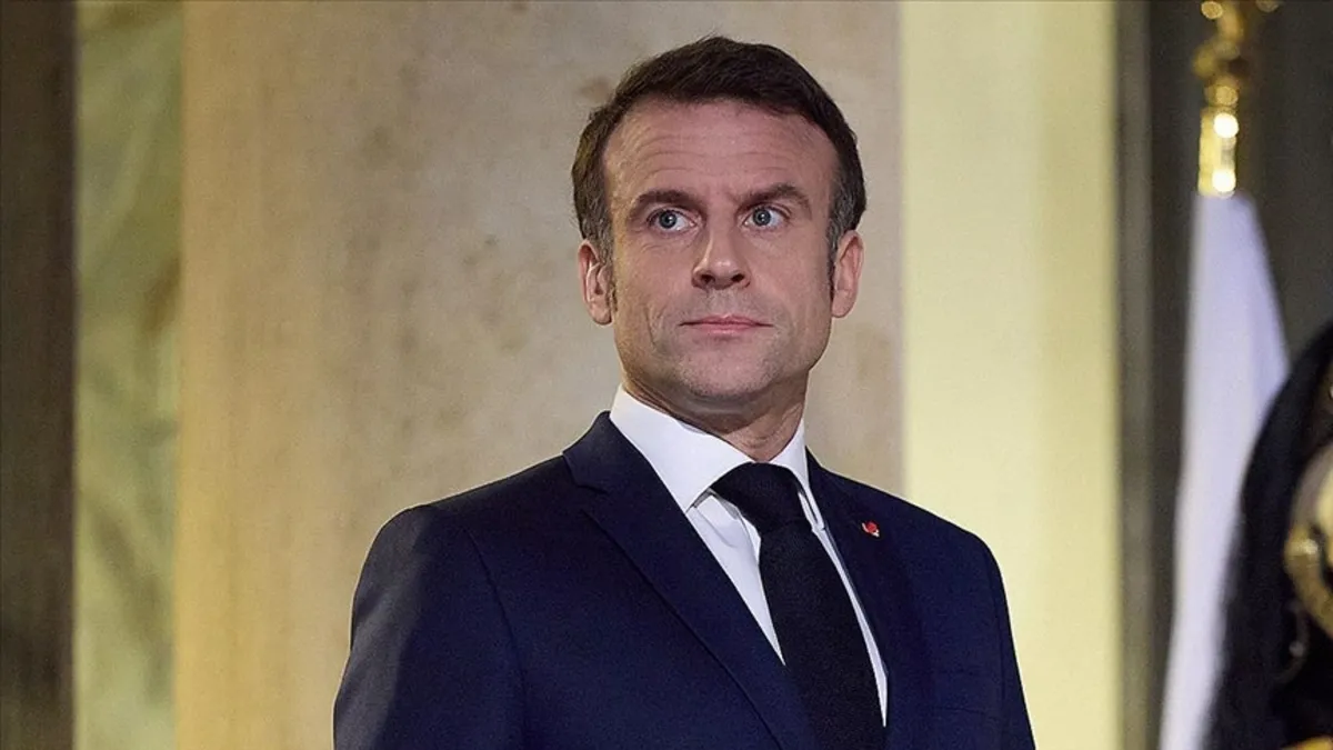 Sosyal medya devlerine Macron resti: Ya uyacaksınız ya gideceksiniz