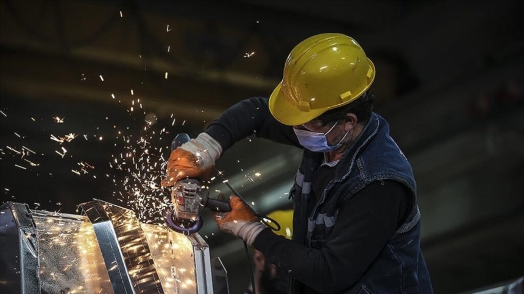 TÜİK aralık ayı sanayi üretimini açıkladı