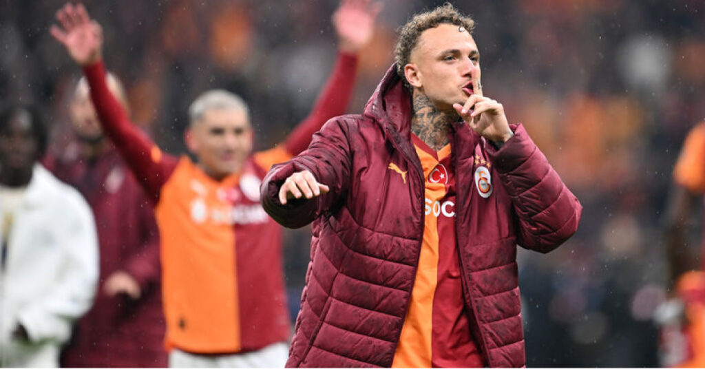Tarihi zaferi taraftarla kutladılar!