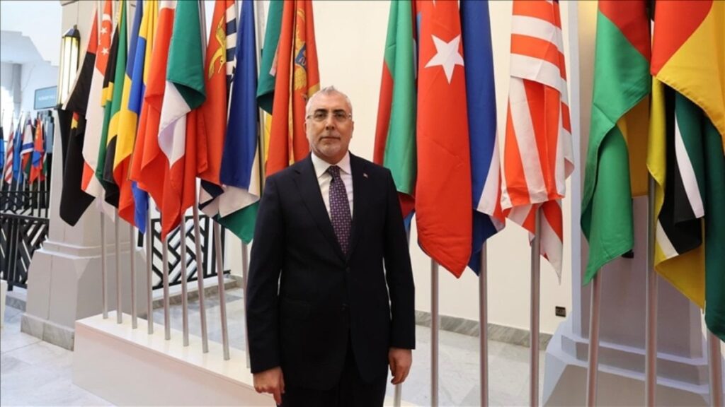 Vedat Işıkhan’dan kayıt dışı istihdamla mücadele stratejisi