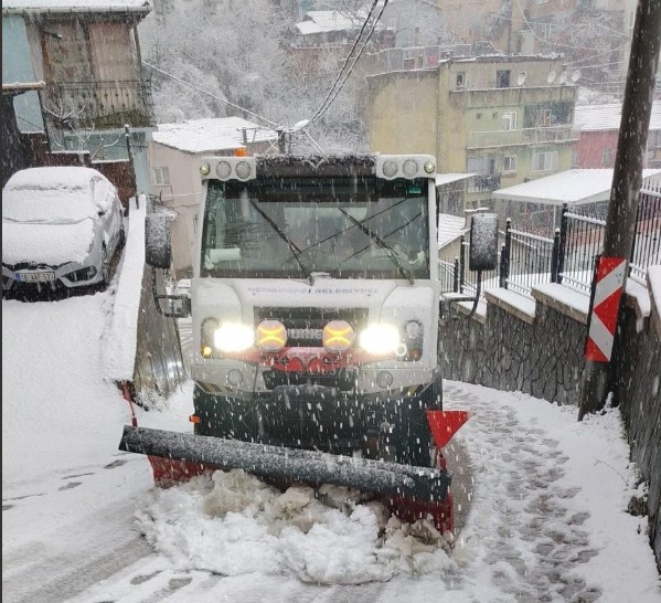 Osmangazi’nin Yüksek Kesimlerinde Kar Mesaisi