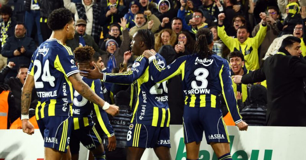 Fenerbahçe, hakemi ve sistemi yendi