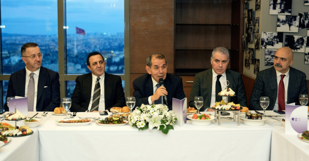 Dursun Özbek yeni hedefini açıkladı!