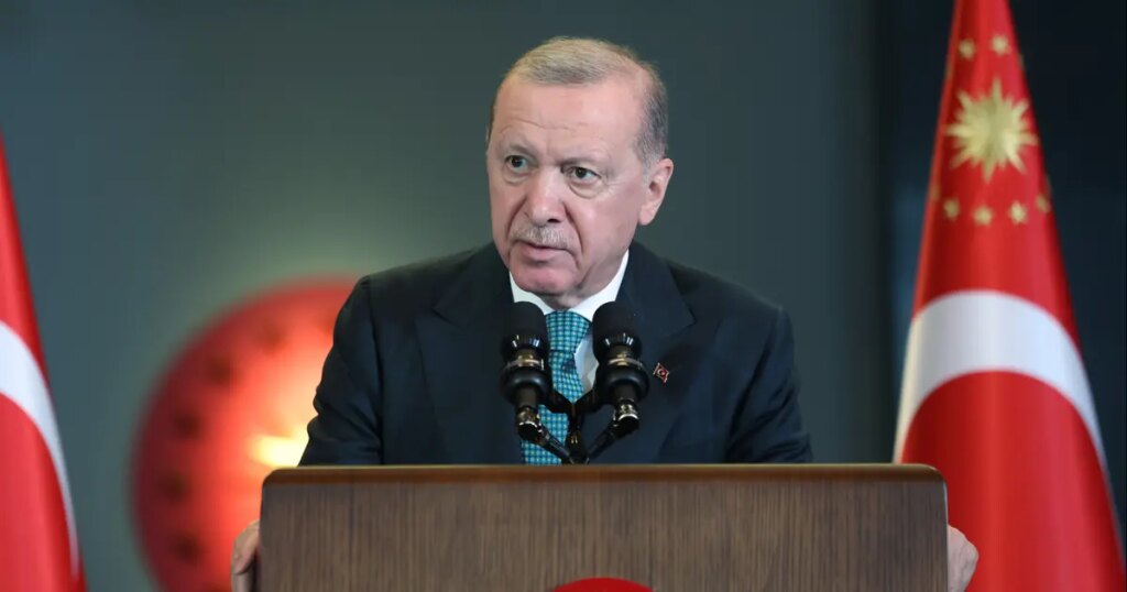 Cumhurbaşkanı Erdoğan iftar programında konuşuyor