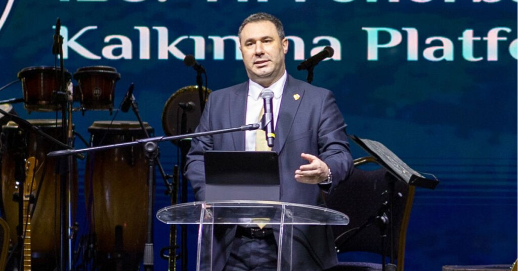 Barış Göktürk’ten adaylık açıklaması!