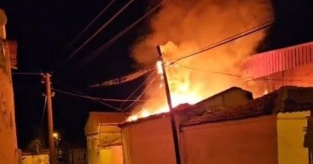 Yaşlı çiftin yangında ölümüne ilişkin 5 gözaltı