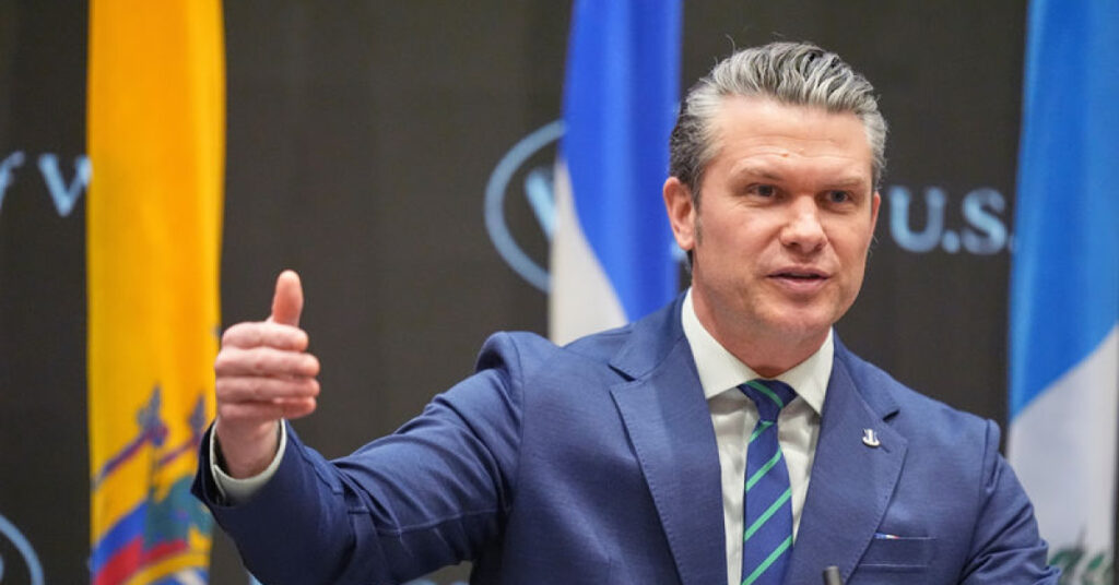 ABD Savunma Bakanı : Hamaney yaralı, bugün İran’ı çok sert vuracağız