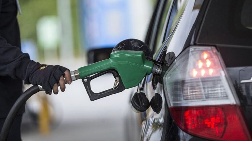 Motorine zam kapıda: Litre fiyatı 75 liraya dayanacak