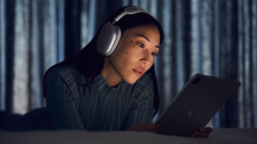 Uzun bir bekleyişin ardından AirPods Max 2’yi görücüye çıkardı