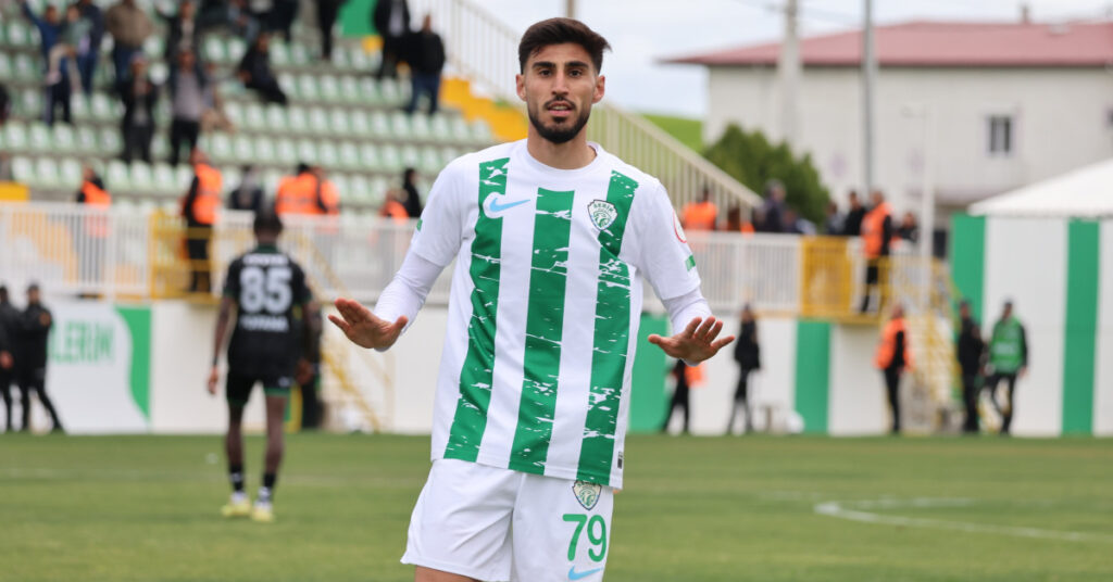 Alev hattındaki kritik maçta zafer Serik’in!
