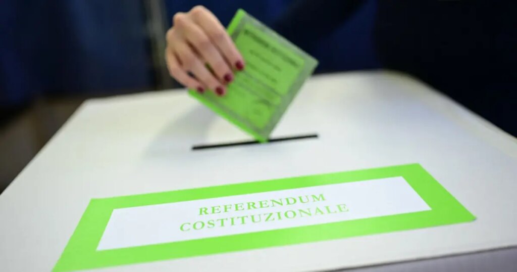 Avrupa’da sandıklar kuruldu: İtalya’da referandum, Slovenya’da seçim