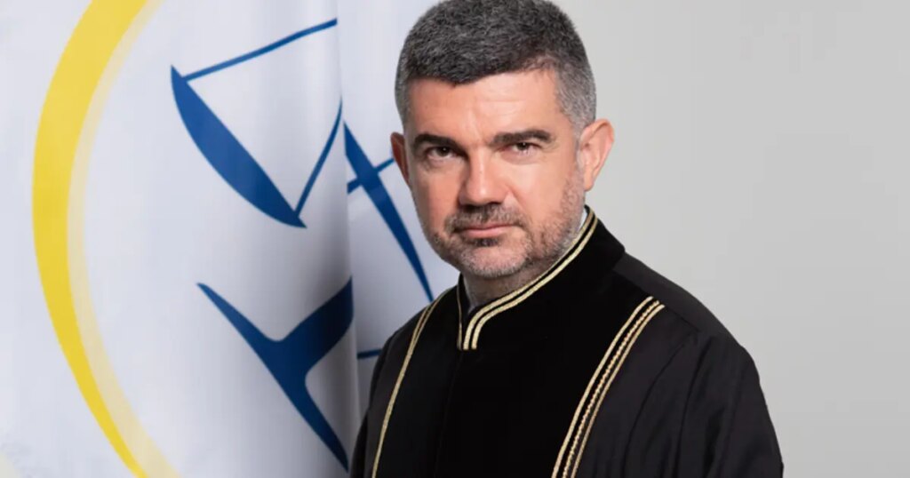 Netanyahu’ya tutuklama kararı veren yargıç kara listeye alınmış. “Kredi kartlarım iptal edildi”