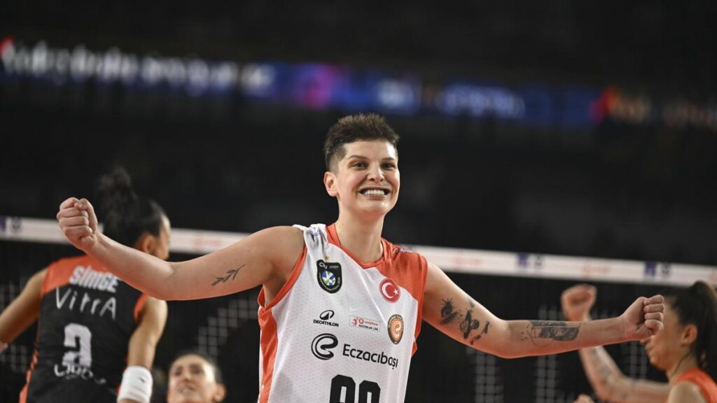 Kadınlar Kupa Voley’de finalin adı: VakıfBank – Eczacıbaşı