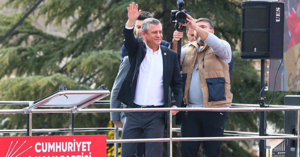 CHP lideri Özgür Özel Çanakkale’de konuşuyor