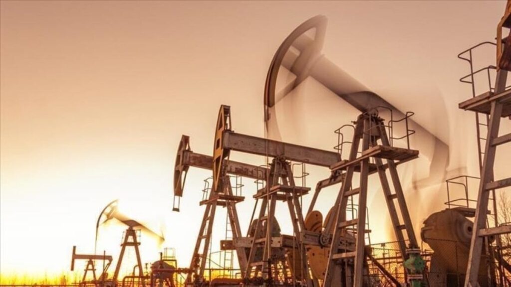 Küresel enerji piyasaları savaş nedeniyle dalgalı seyrini koruyor