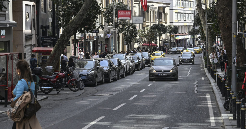İstanbul’un en pahalı caddesi artık daha sessiz