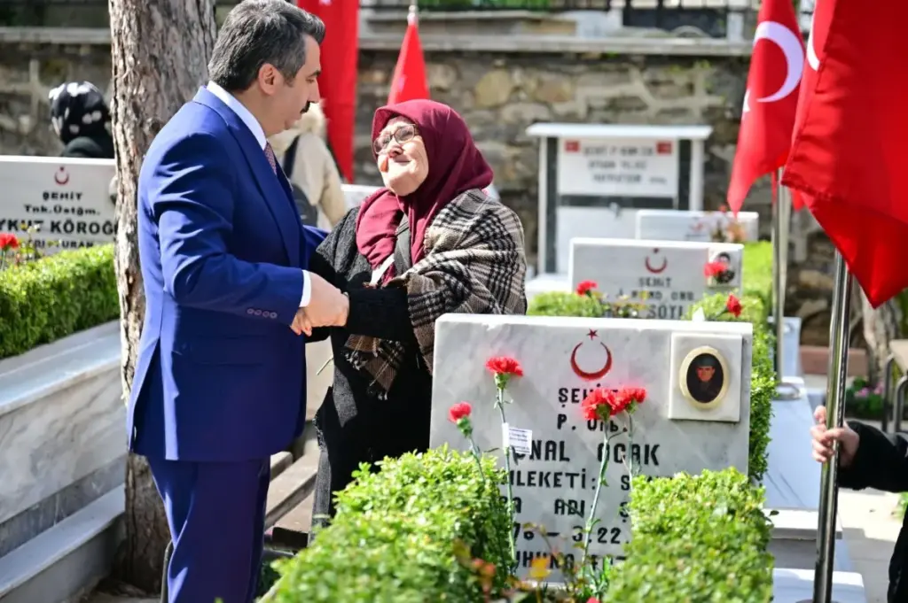 BAŞKAN YILMAZ: VATANIN GERÇEK SAHİBİ ŞEHİTLERİMİZDİR