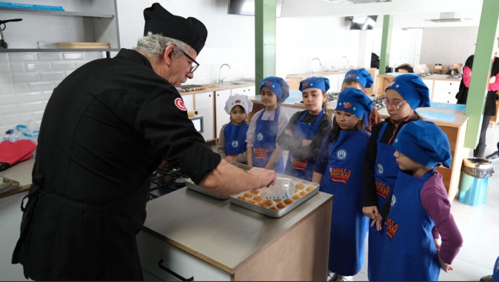 RAMAZAN TATLILARI MİNİK ŞEFLERDEN