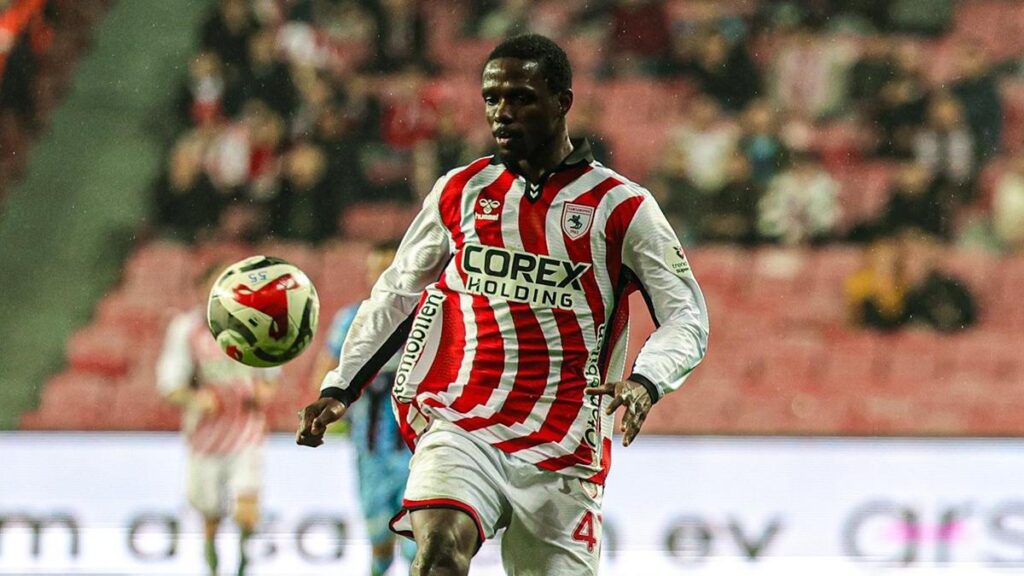 Samsunspor’un yeni transferi 8 hafta yok