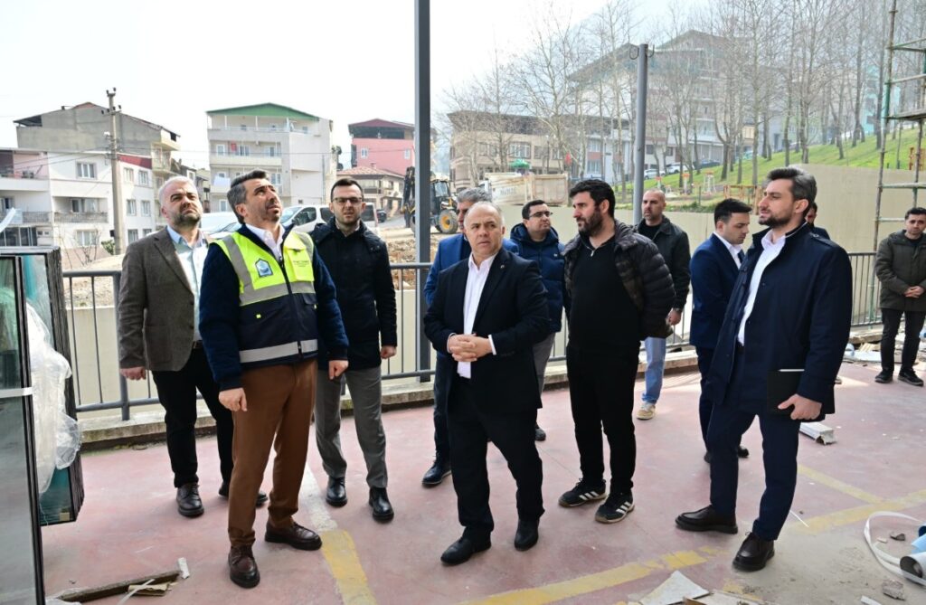 PİREMİR’DE YOL YARILANDI