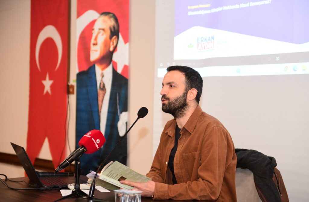 Osmangazi Belediyesi’nden Düşünce Dünyasına Işık Tutan Söyleşi