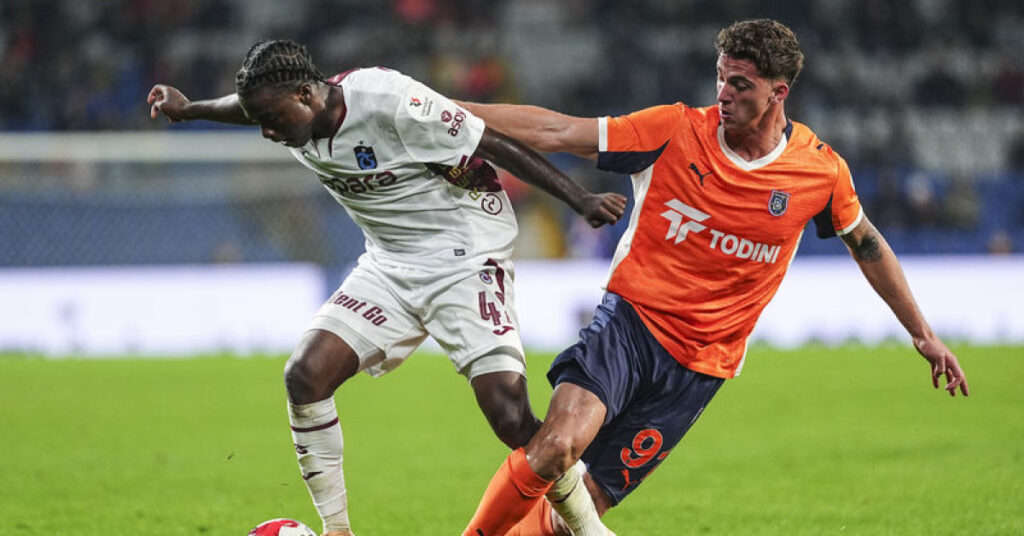 Trabzonspor kupada Başakşehir’e konuk oluyor