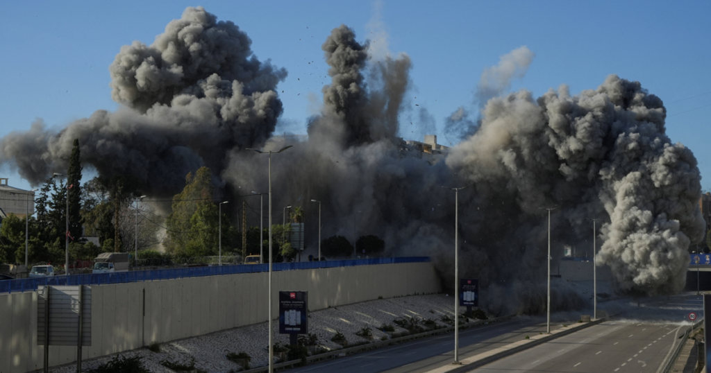 Lübnan’da İsrail saldırıları devam ediyor. Can kaybı bin 368’e yükseldi