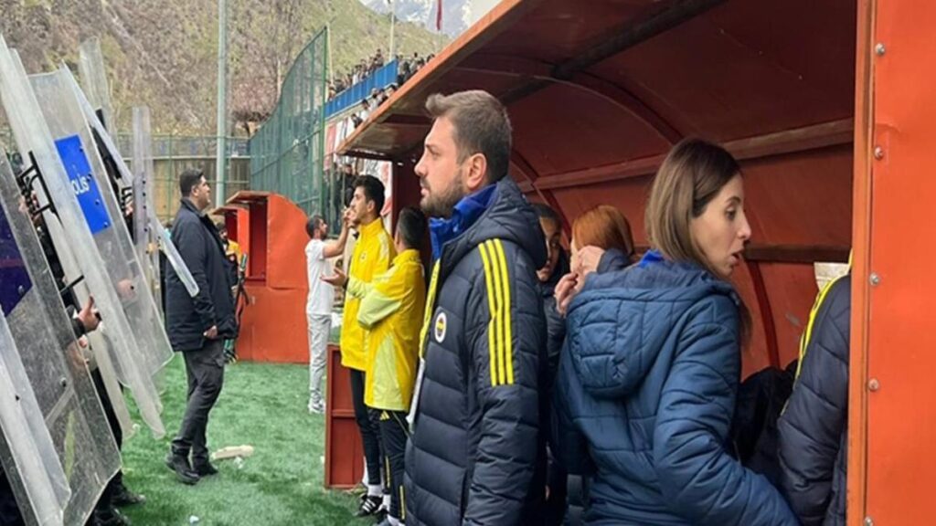 Fenerbahçe: Yüksekova Spor maçında yaşananları en güçlü şekilde kınıyoruz