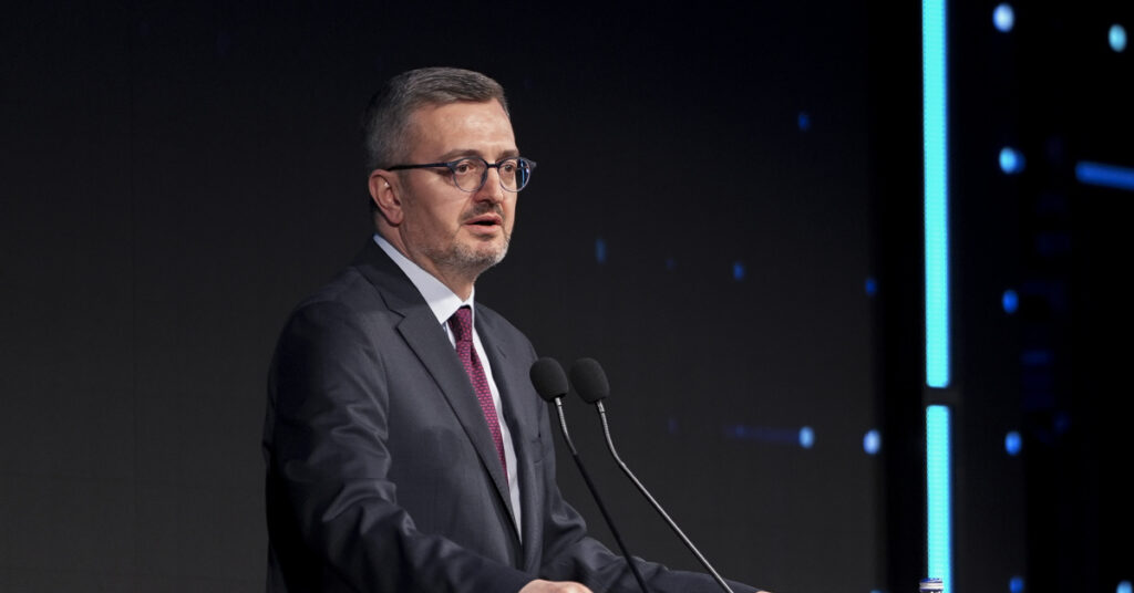 ‘Türkiye sorumluluk üstleniyor’
