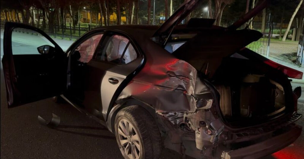 Kartal’da kavşakta çarpışma: 4 yaralı