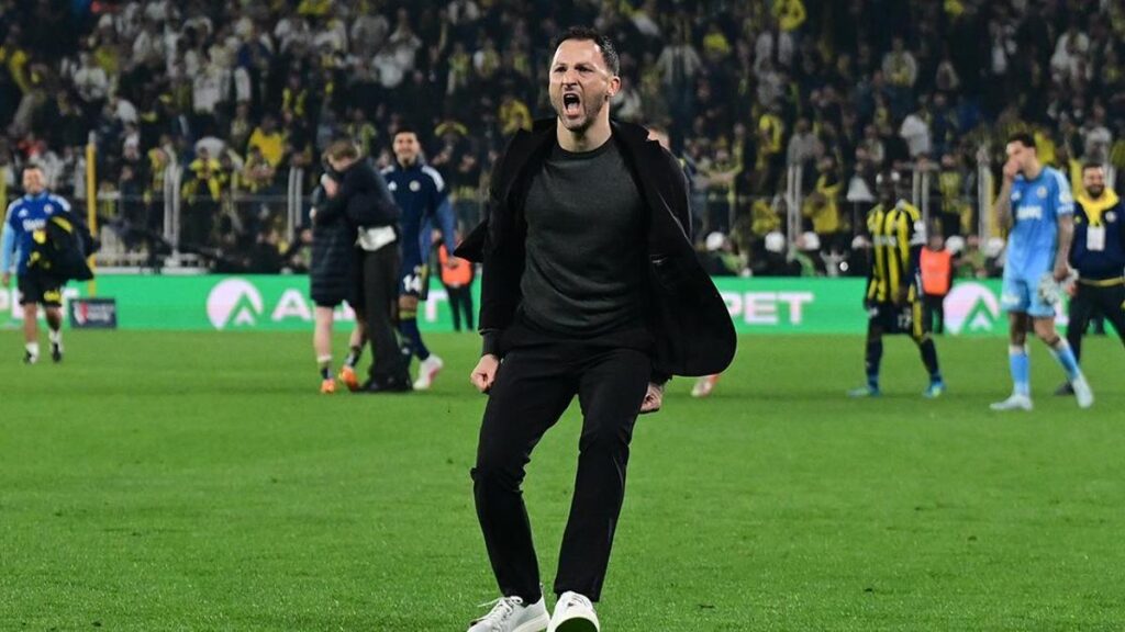 Domenico Tedesco: Sezon çok ateşli diyebiliriz