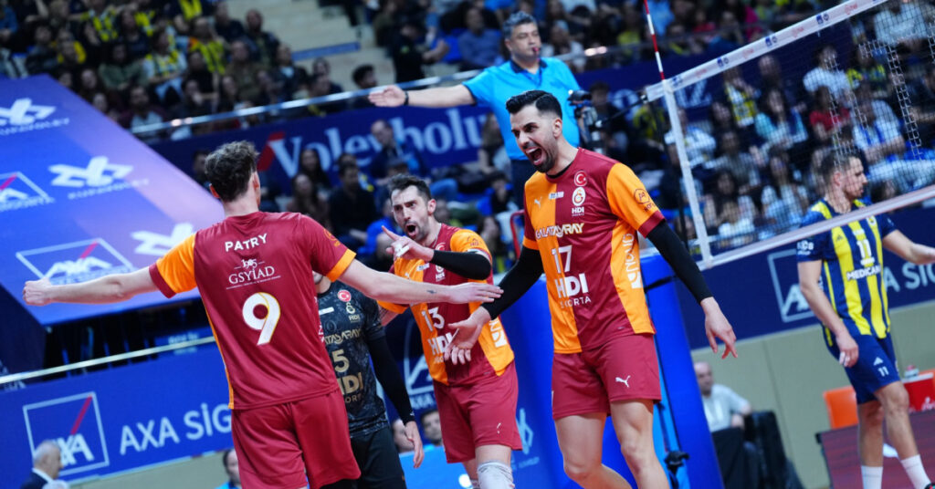 G.Saray derbiyi kazandı finale yükseldi!