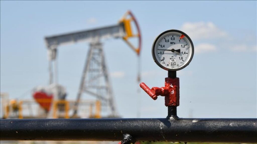 Savaş şartları dengeleri sarstı: Ham petrol fiyatı 4 yılın ardından ilk kez Brent’i geçti