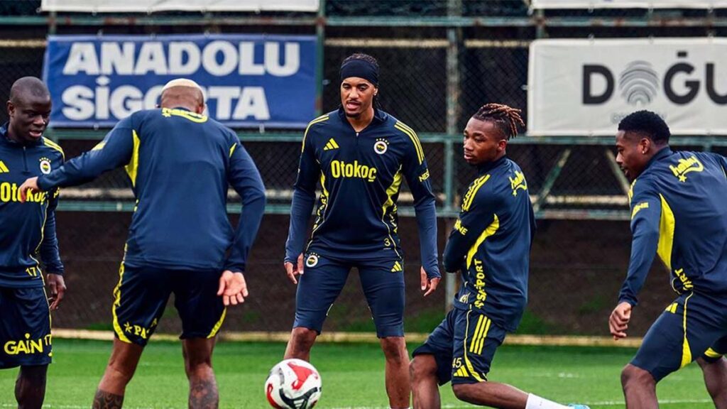 Fenerbahçe’de 8 isim kart sınırında
