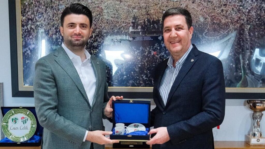 Bursaspor camiası birleşti: Şampiyonluk primi için dev kampanya