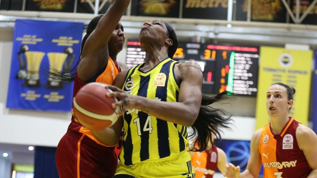 Kadınlar EuroLeague’de tarihi final