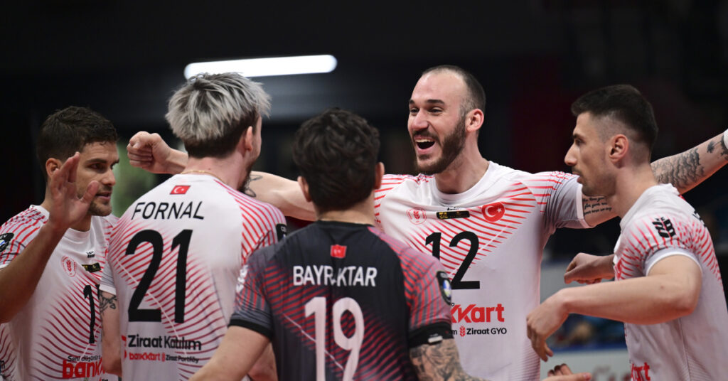 Ziraat Bankkart seride 1-0 öne geçti!