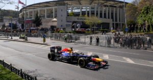 İstanbul sokaklarında Formula 1 şov