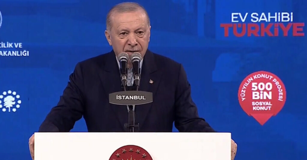 Cumhurbaşkanı Recep Tayyip Erdoğan konuşuyor