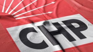 CHP’den ihraç edilen 30 kişi partiye geri dönüyor