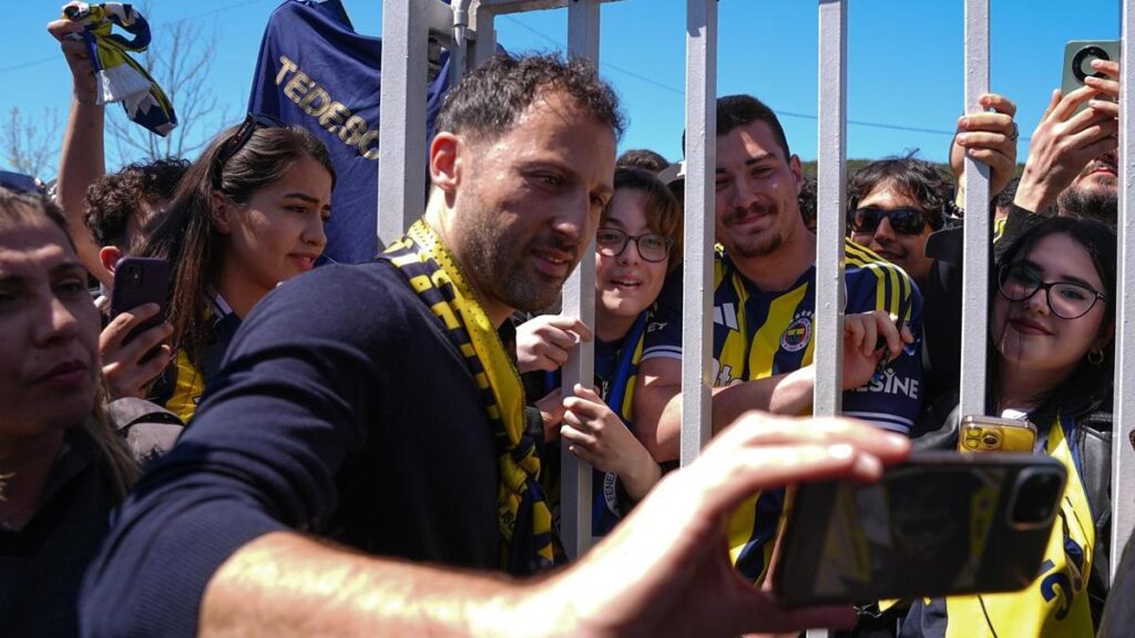 Fenerbahçe’den gönderilen Domenico Tedesco’ya İtalya’dan talip çıktı!