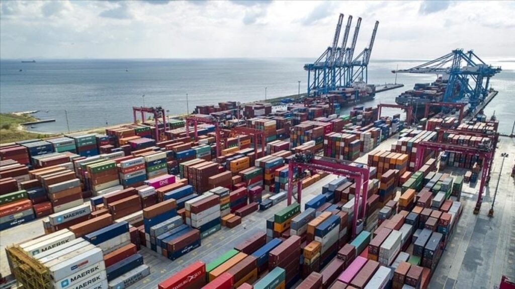 Nisan ayı ihracatı yüzde 22,3 artışla 25,4 milyar dolar oldu