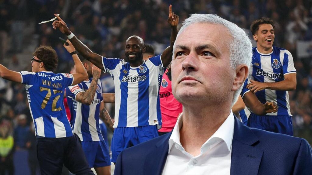 Benfica Teknik Direktörü Jose Mourinho, rakibi Porto’yu kutladı