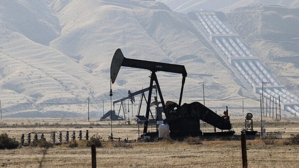 Brent petrolün varili 101,55 dolardan işlem görüyor