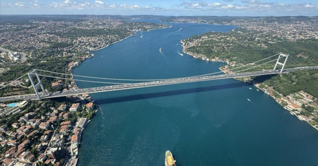 Boğaz’dan üç ayda 9 bin 195 gemi geçti