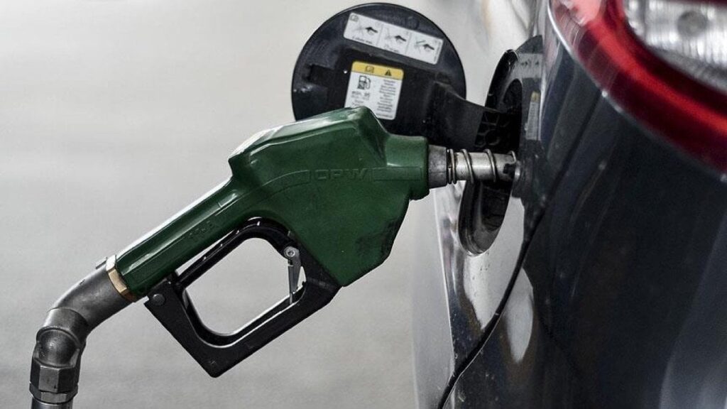 Motorine 1,10 lira zam: Pompa fiyatlarına yansıdı