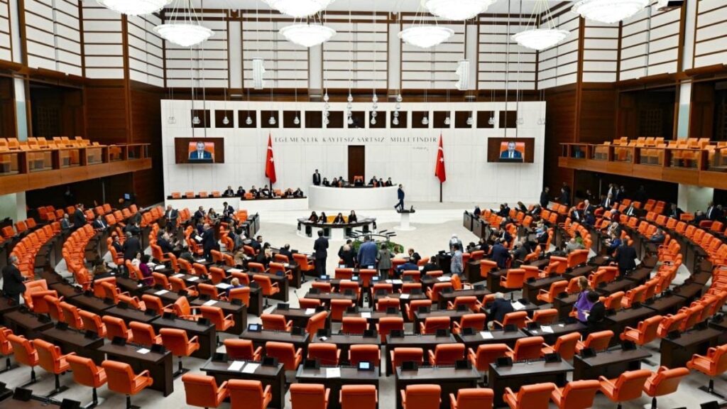 TBMM’den yeni düzenleme: Kamu borçlarına 72 aya kadar yapılandırma devreye alınıyor